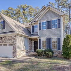 Lawrence Homestead @ Walnut St Park | Fenced | 4BR
