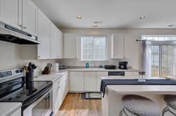 The MacDaddy 3BR 2.5BA - Raleigh