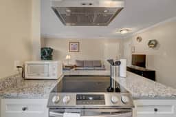 Balcony | Downtown | Duke | UNC | Pet Friendly