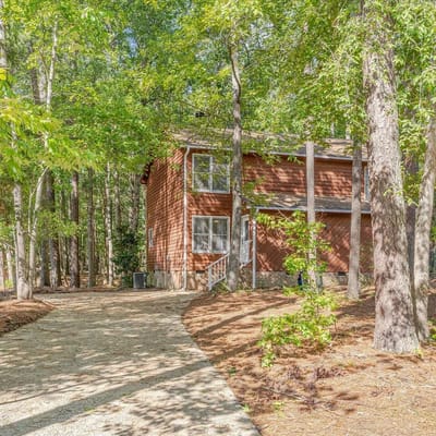 Duke 2BR 1.5BA @ American Village