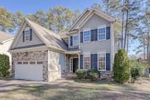 Lawrence Homestead @ Walnut St Park | Fenced | 4BR