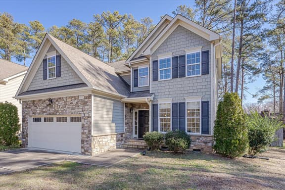 Lawrence Homestead @ Walnut St Park | Fenced | 4BR